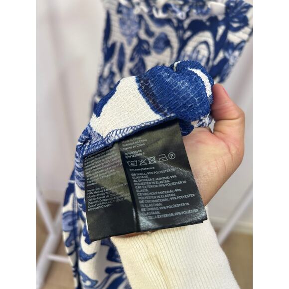 H&M SMOCKED-BODICE DRESS Size XL - Picture 4 of 5